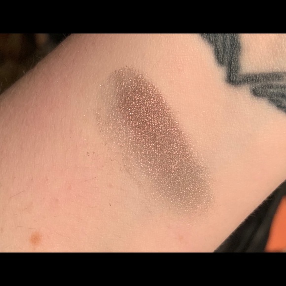 Meech and Mia loose shadow - Picture 3 of 3